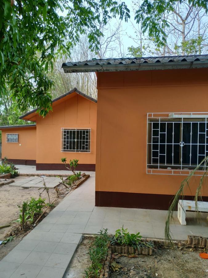 Home Stay Stc Bed And Breakfast Udon Thani Exteriör bild