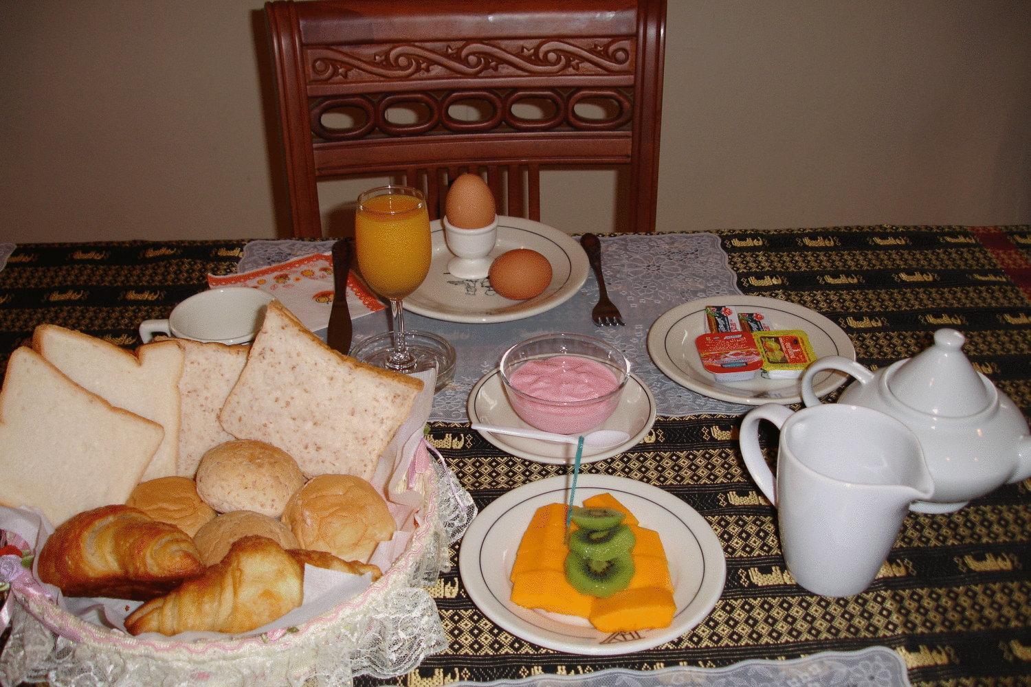 Home Stay Stc Bed And Breakfast Udon Thani Exteriör bild